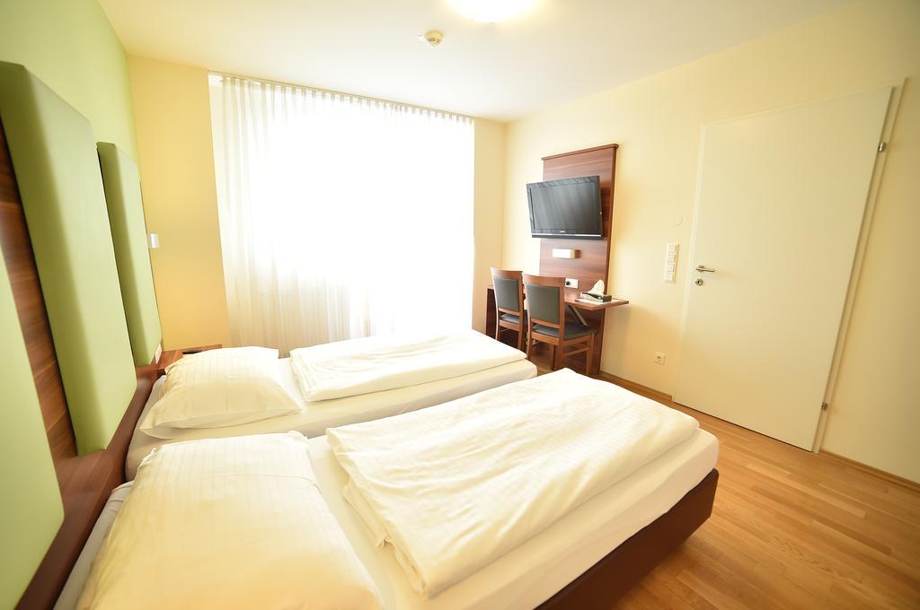 Sky Apartments Viena Exterior foto